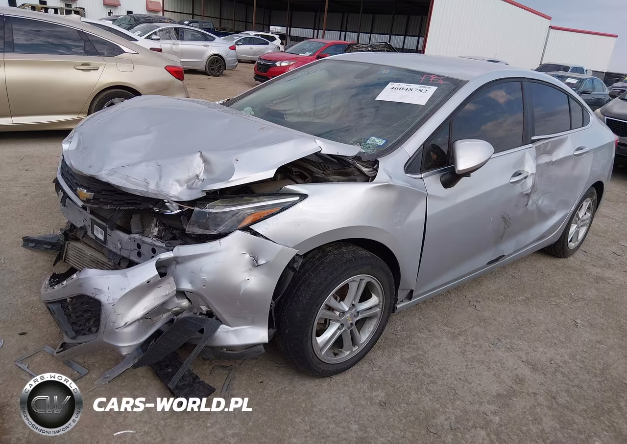 2018 Chevrolet Cruze Lt Auto VIN:1G1BE5SM2J7226095 - 2