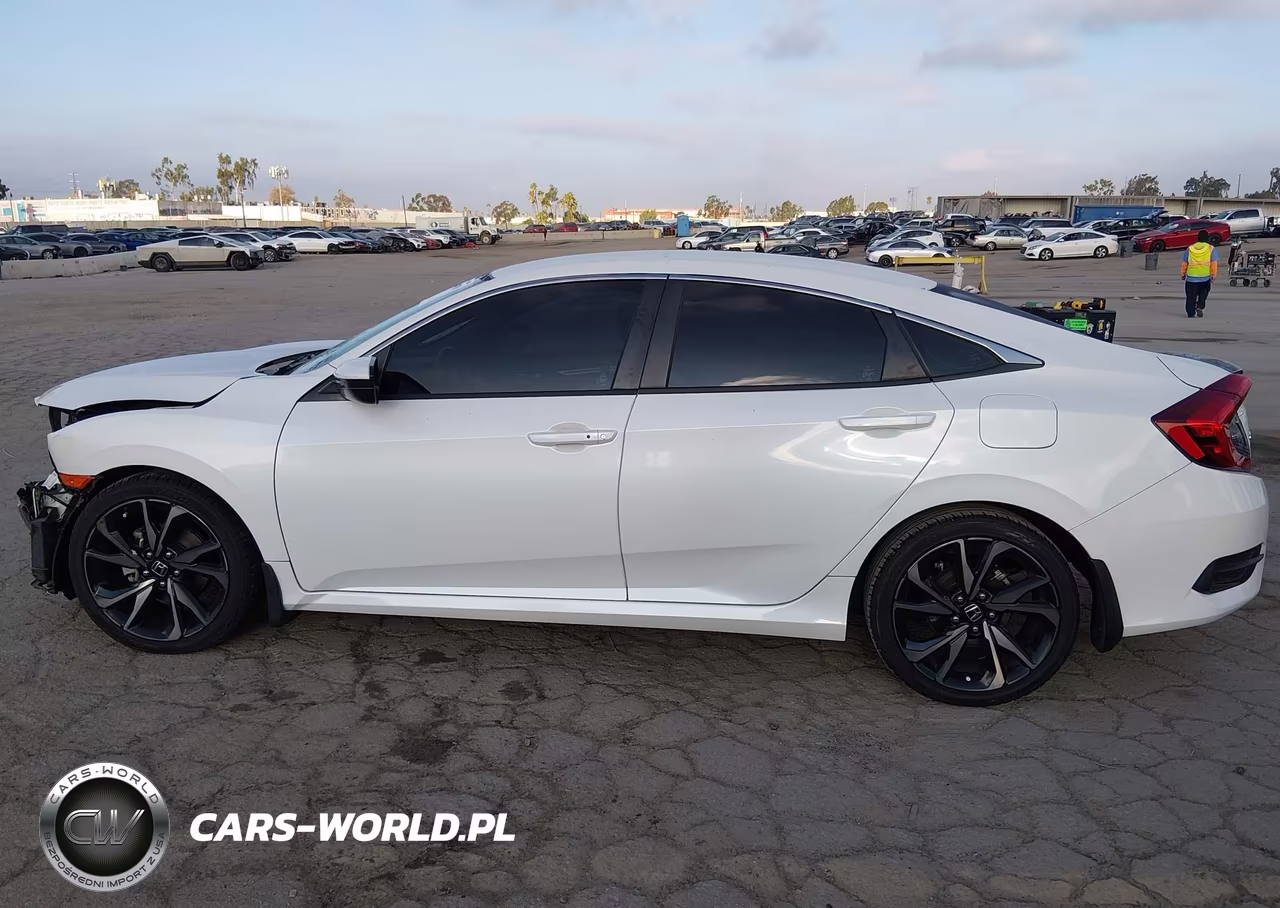 2019 Honda Civic Sport VIN:19XFC2F83KE209513 - 15