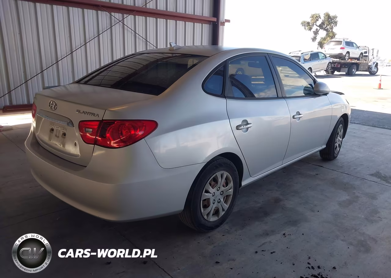 2010 Hyundai Elantra Gls VIN:KMHDU4AD3AU066269 - 4