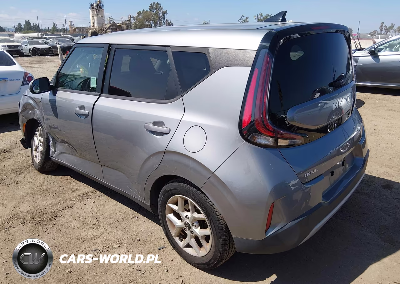 2023 Kia Soul Lx VIN:KNDJ23AU9P7852110 - 3