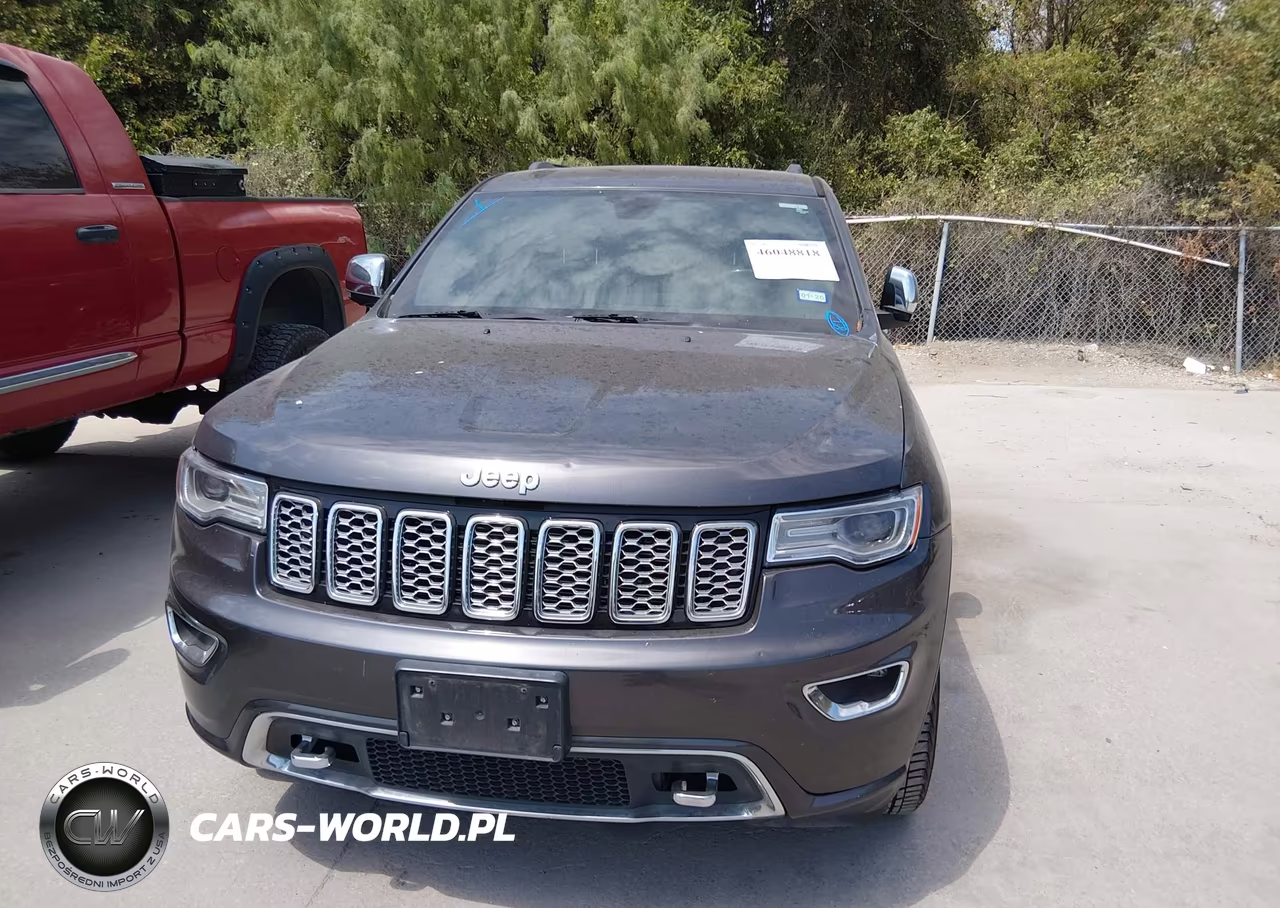 2018 Jeep Grand Cherokee Overland 4X2 VIN:1C4RJECG2JC142196 - 12