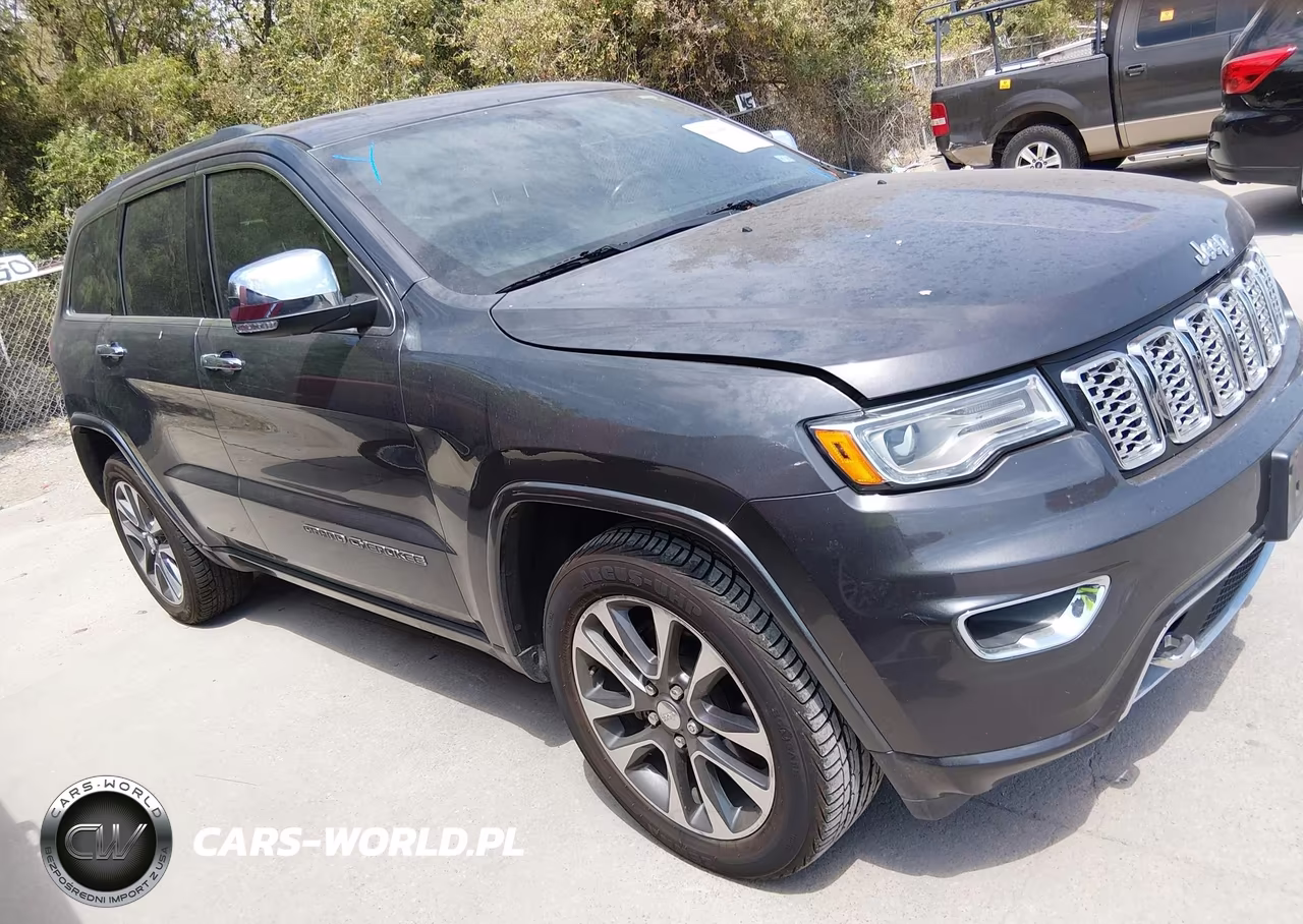 2018 Jeep Grand Cherokee Overland 4X2 VIN:1C4RJECG2JC142196 - 13