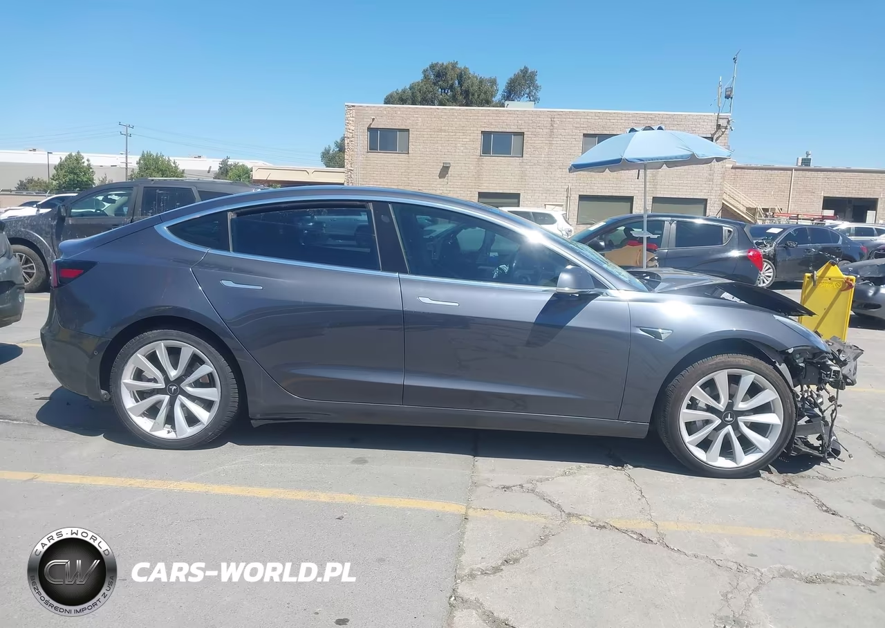 2018 Tesla Model 3 Long Range-Mid Range VIN:5YJ3E1EA6JF163163 - 14