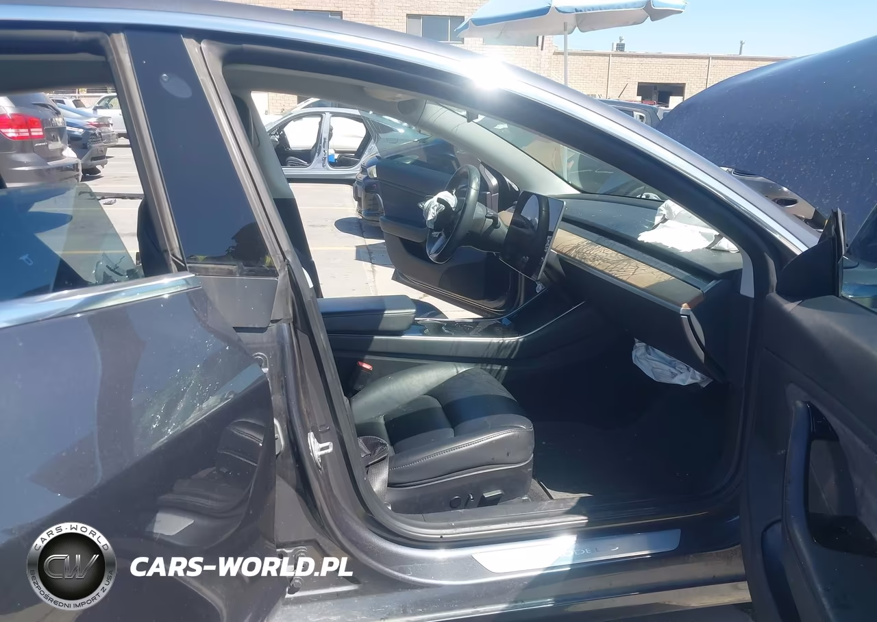 2018 Tesla Model 3 Long Range-Mid Range VIN:5YJ3E1EA6JF163163 - 5