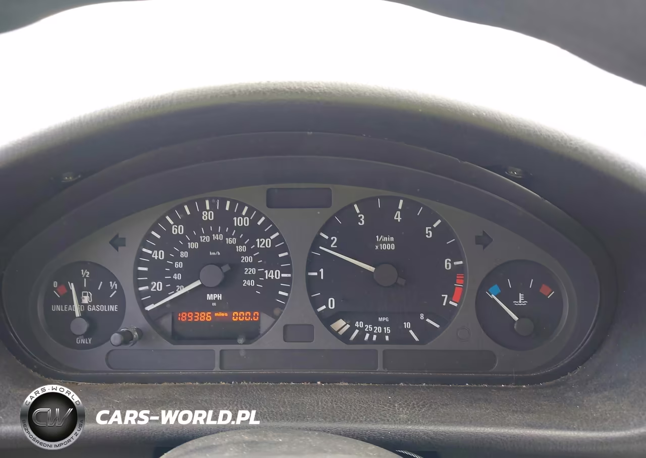 1997 BMW 318I VIN:WBACC0323VEK21908 - 7