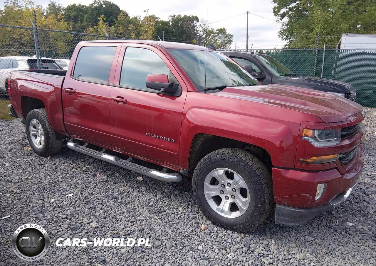 2018 Chevrolet Silverado 1500 2Lt VIN:3GCUKREC7JG535309 - 1