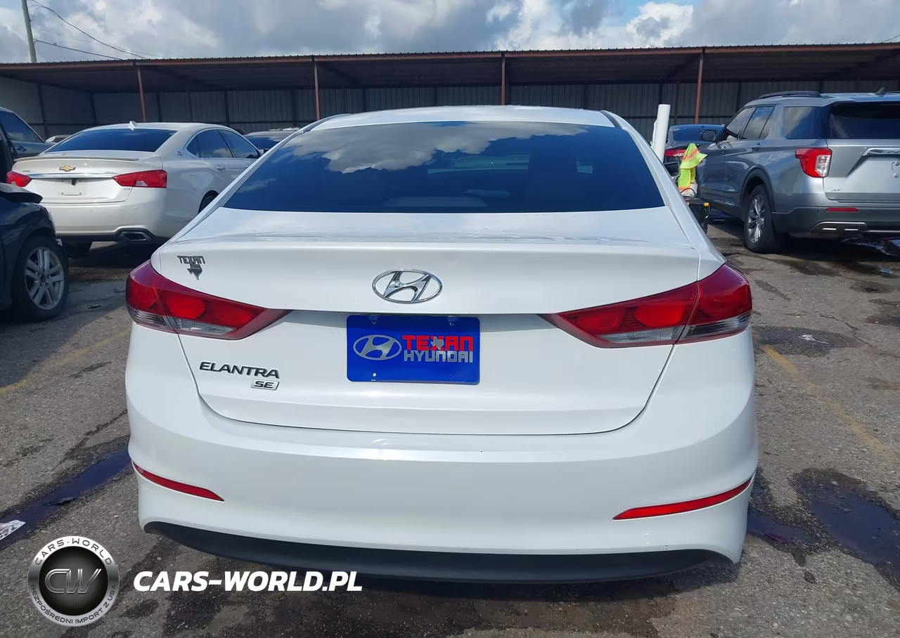 2018 Hyundai Elantra Se VIN:5NPD74LF5JH346134 - 16