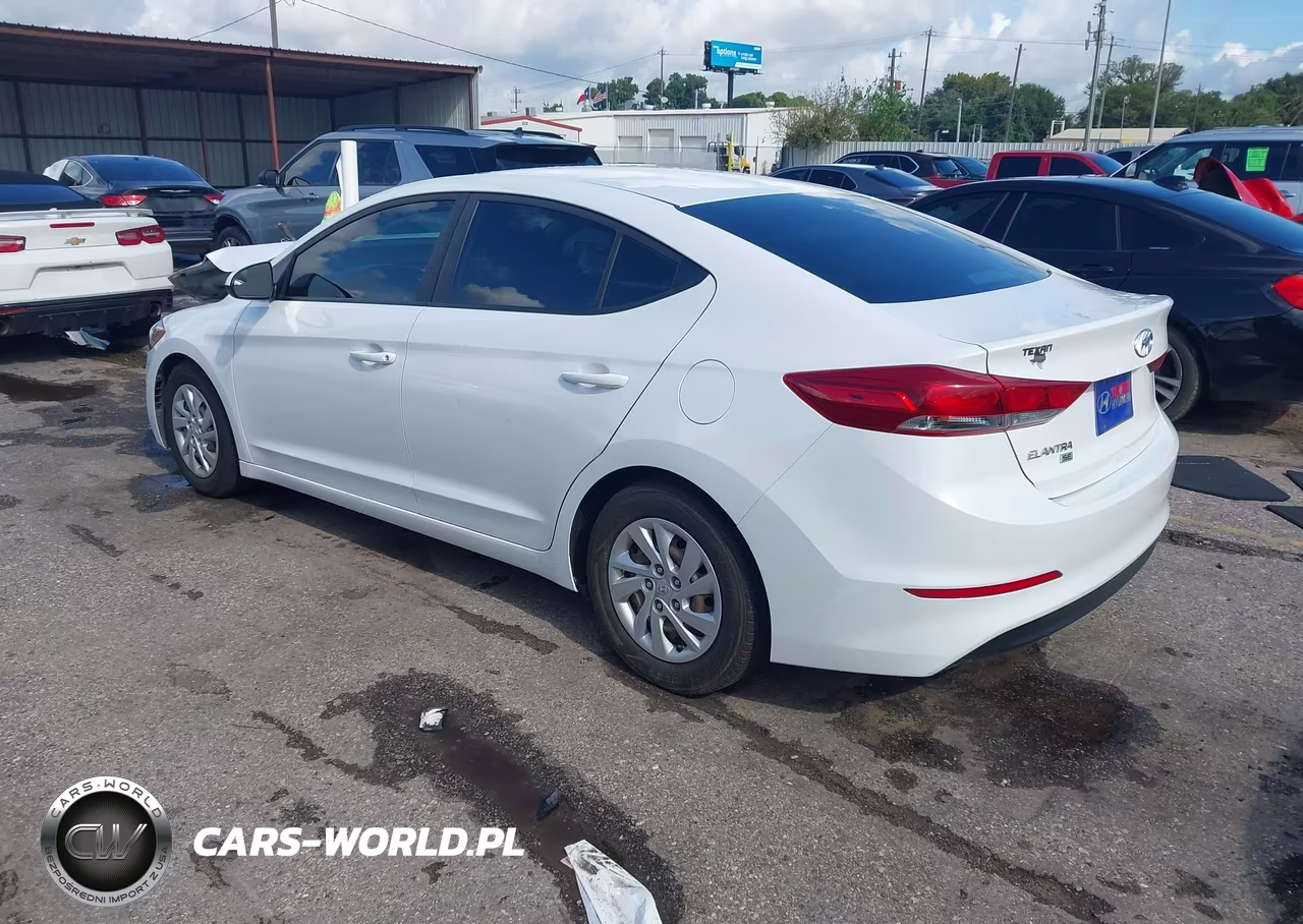 2018 Hyundai Elantra Se VIN:5NPD74LF5JH346134 - 3