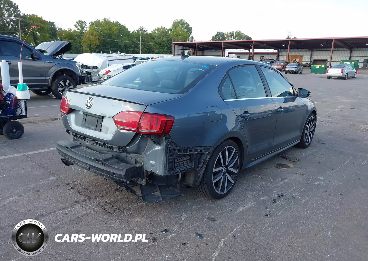2013 Volkswagen Jetta Gli Autobahn VIN:3VW4S7AJ4DM299620 - 4