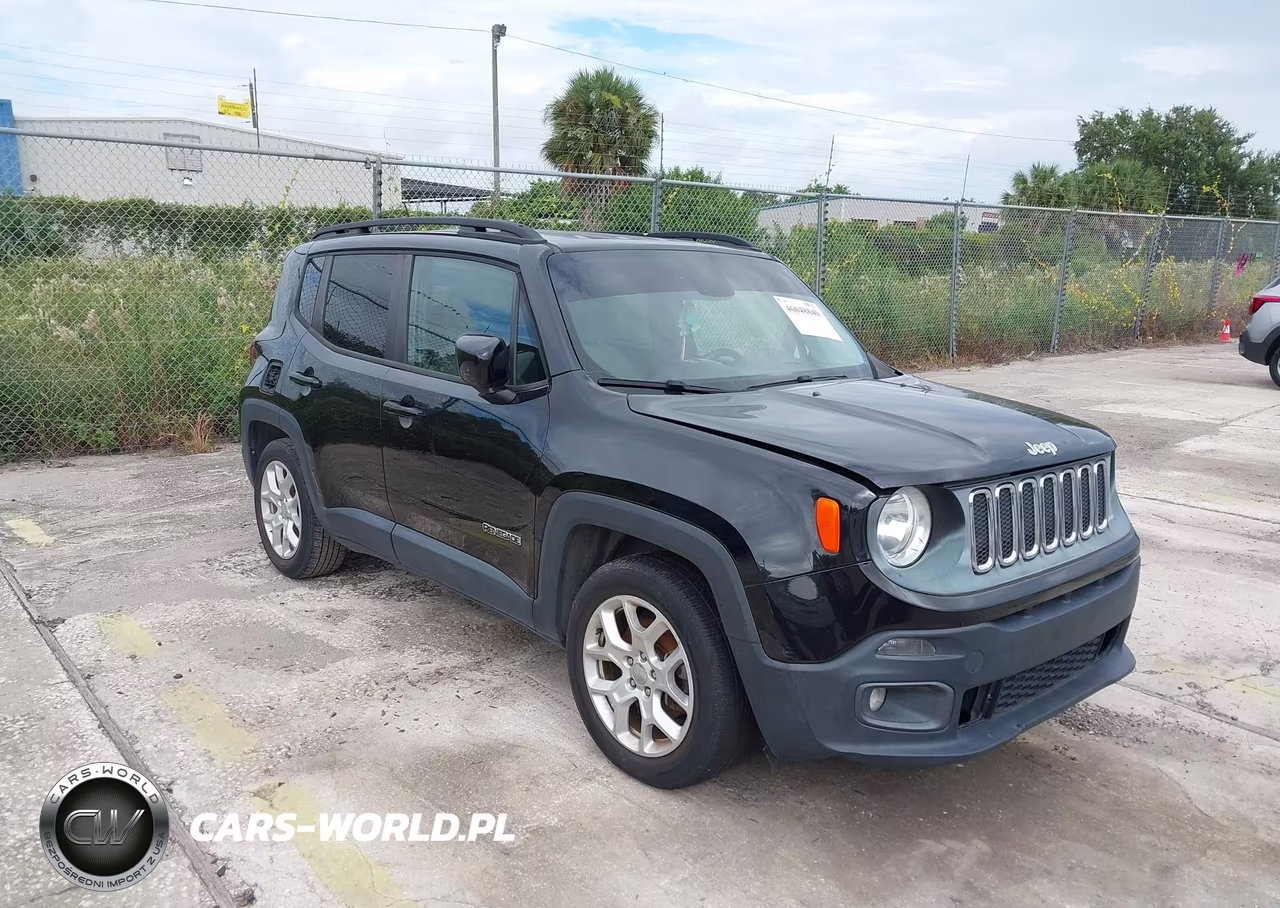 2016 Jeep Renegade Latitude – zdjęcie 1 z 11