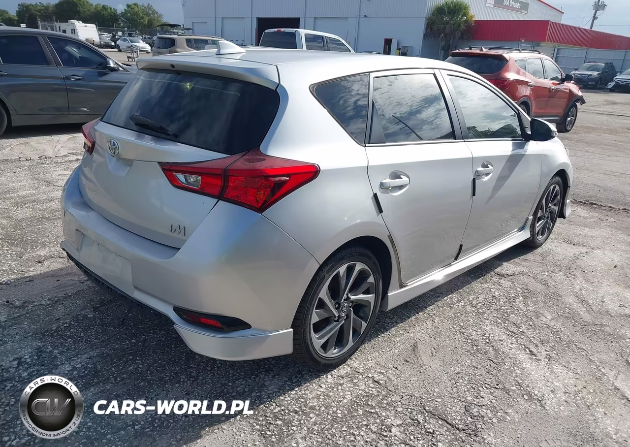 2018 Toyota Corolla Im VIN:JTNKARJE3JJ559599 - 4