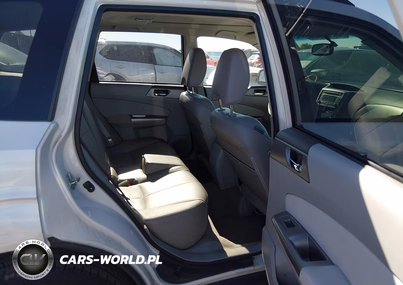 2010 Subaru Forester 2.5X Limited VIN:JF2SH6DC2AH738993 - 8