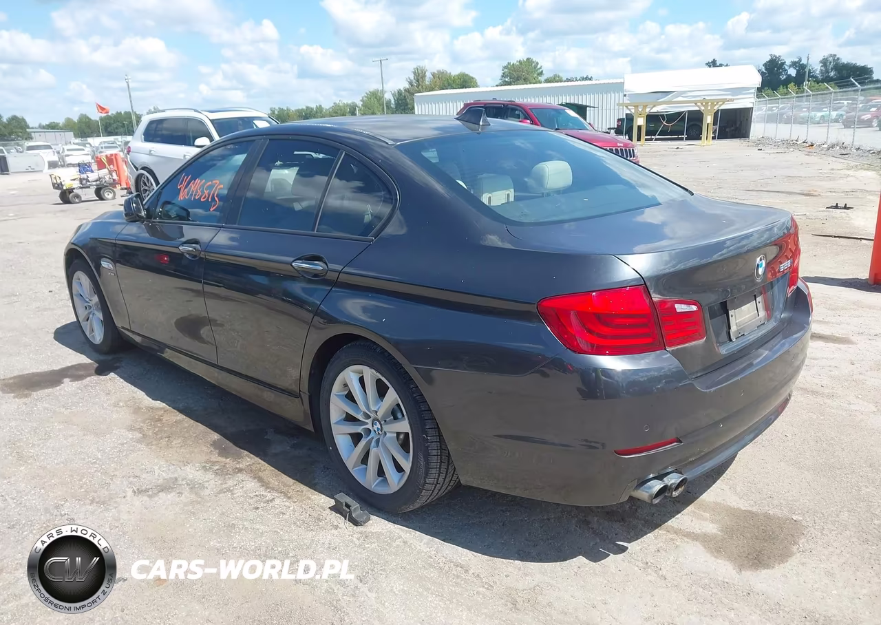 2012 BMW 528I xDrive VIN:WBAXH5C55CDW05377 - 3
