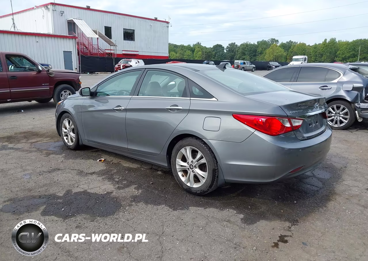 2013 Hyundai Sonata Limited VIN:5NPEC4AC2DH584214 - 3