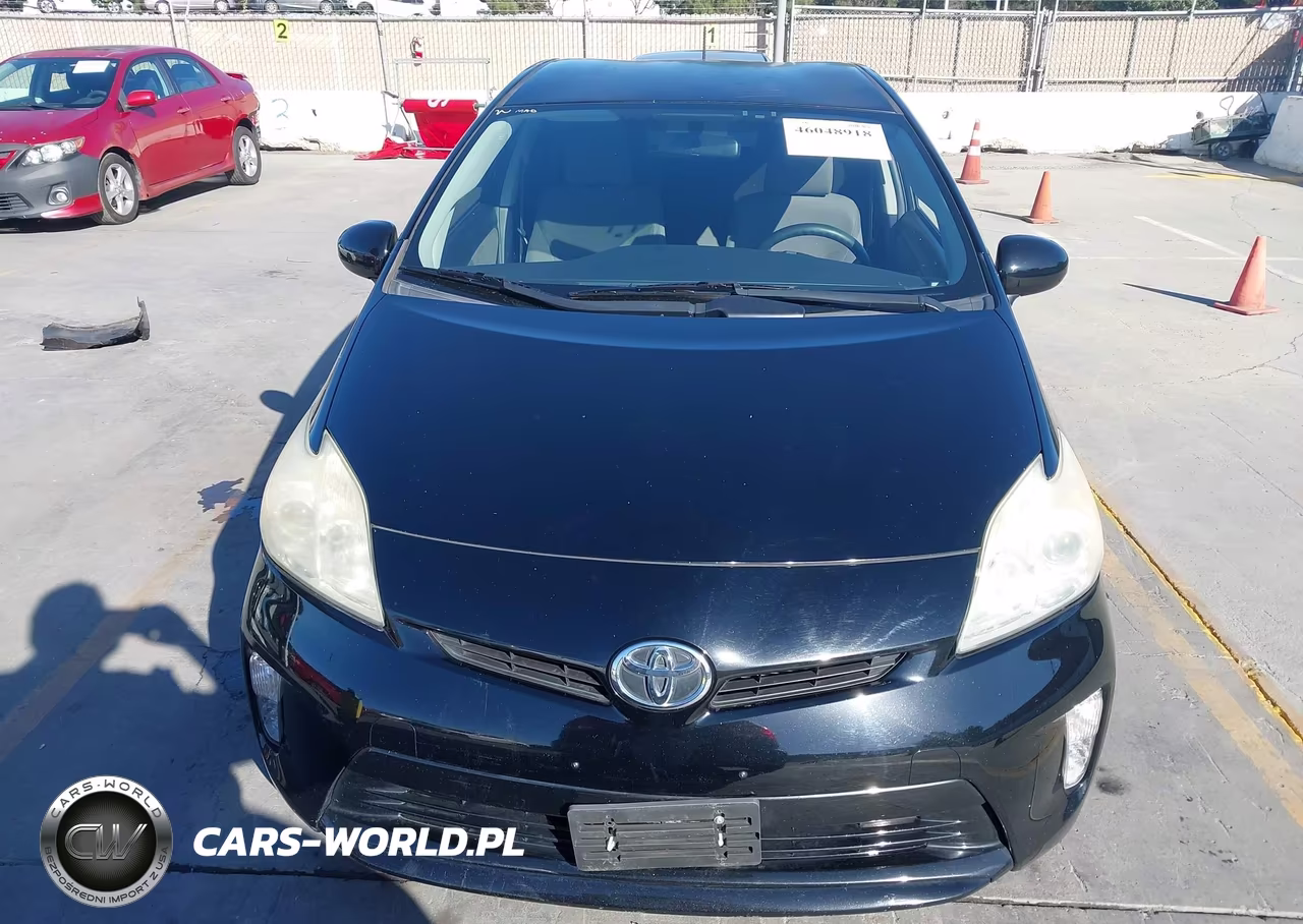 2014 Toyota Prius Three VIN:JTDKN3DU5E1738497 - 12