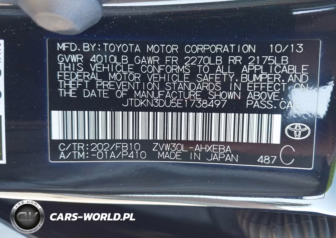 2014 Toyota Prius Three VIN:JTDKN3DU5E1738497 - 9
