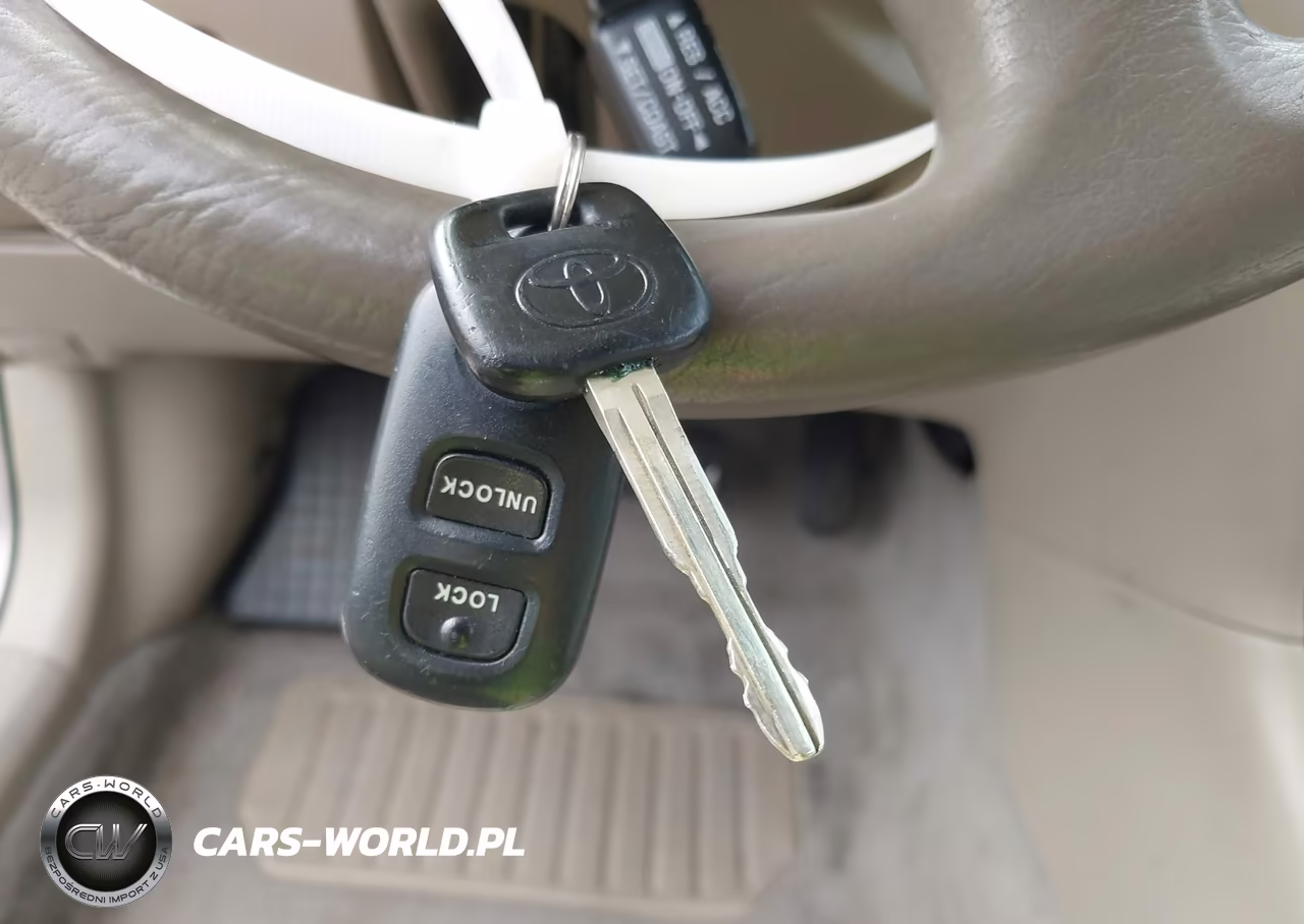 2003 Toyota Corolla Le VIN:2T1BR32E83C023030 - 11
