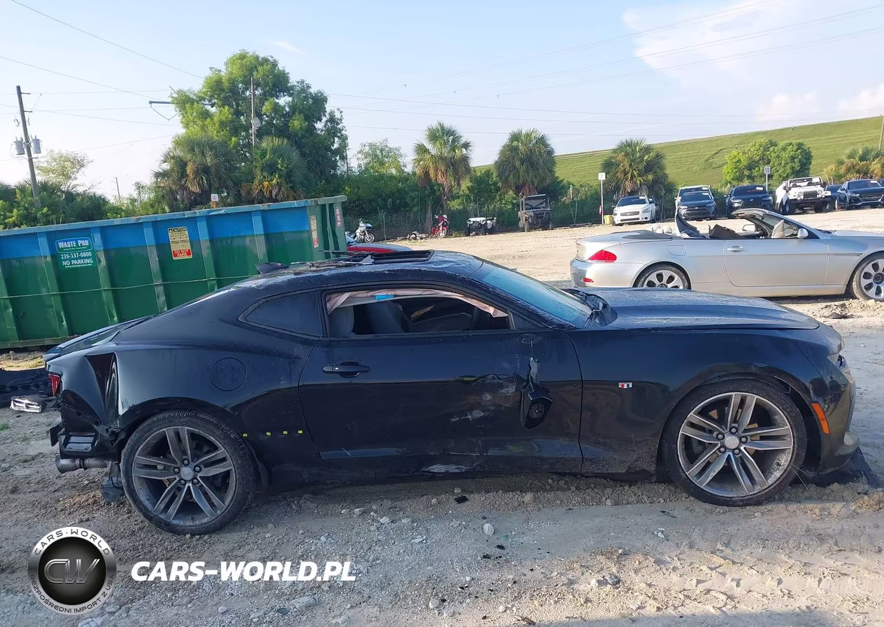2018 Chevrolet Camaro 1Lt VIN:1G1FB1RS1J0116235 - 14