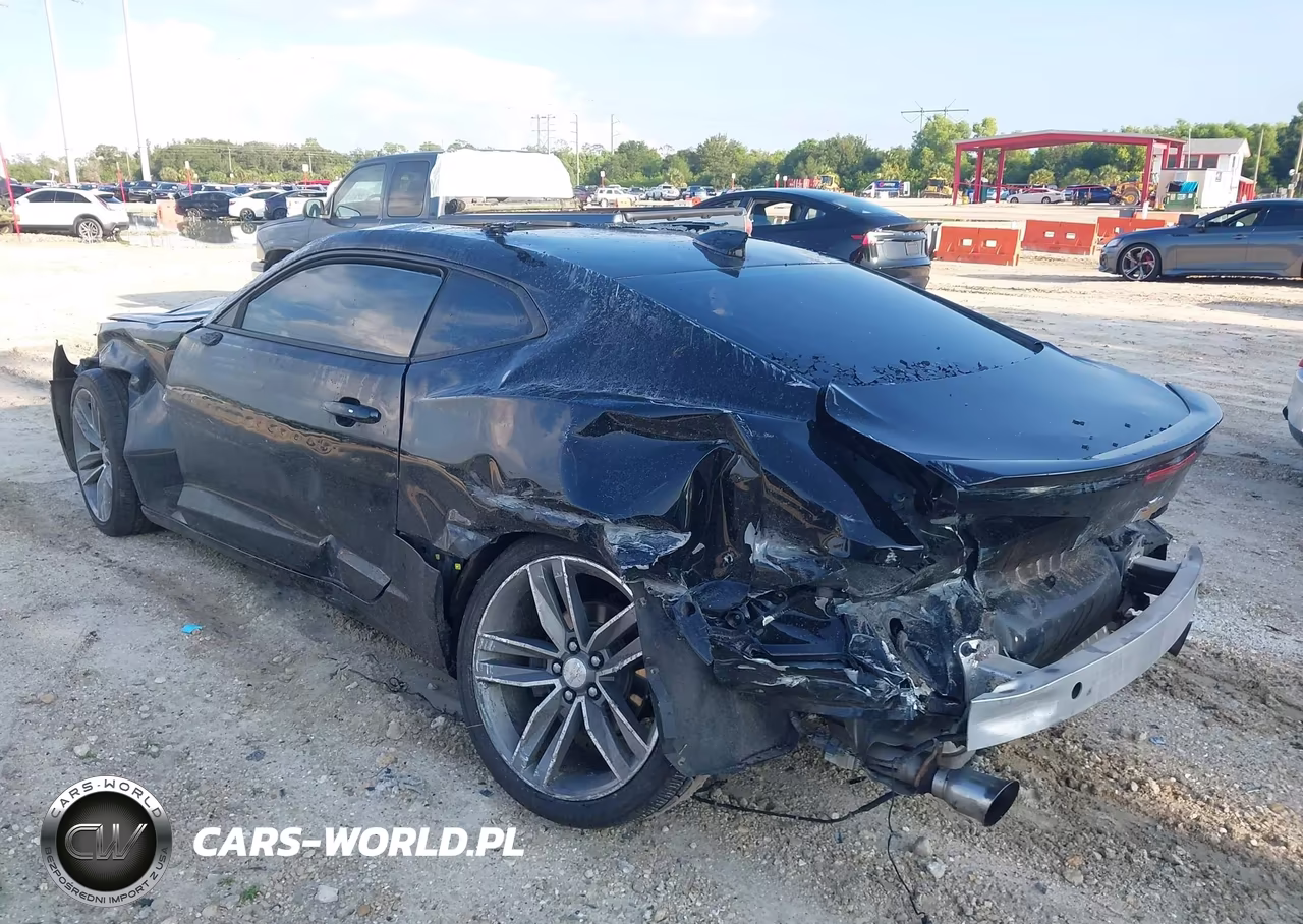 2018 Chevrolet Camaro 1Lt VIN:1G1FB1RS1J0116235 - 3