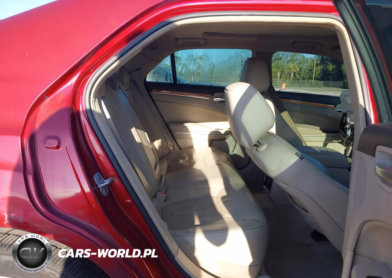 2014 Chrysler 300C VIN:2C3CCAEG6EH125320 - 8