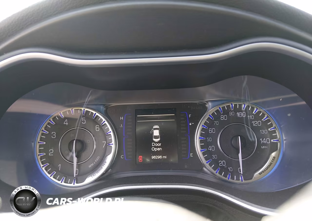 2015 Chrysler 200 Limited VIN:1C3CCCABXFN551994 - 7