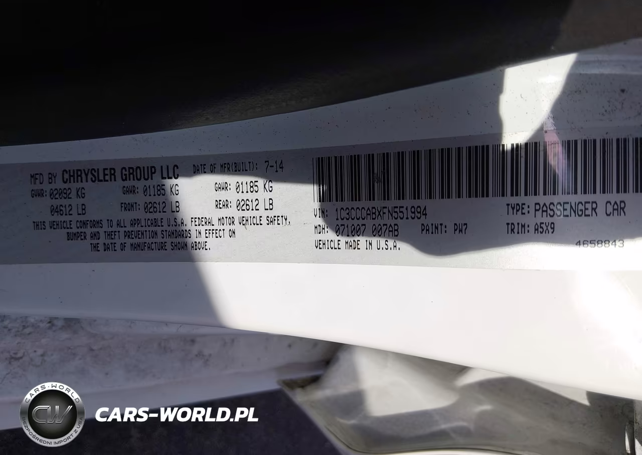2015 Chrysler 200 Limited VIN:1C3CCCABXFN551994 - 9