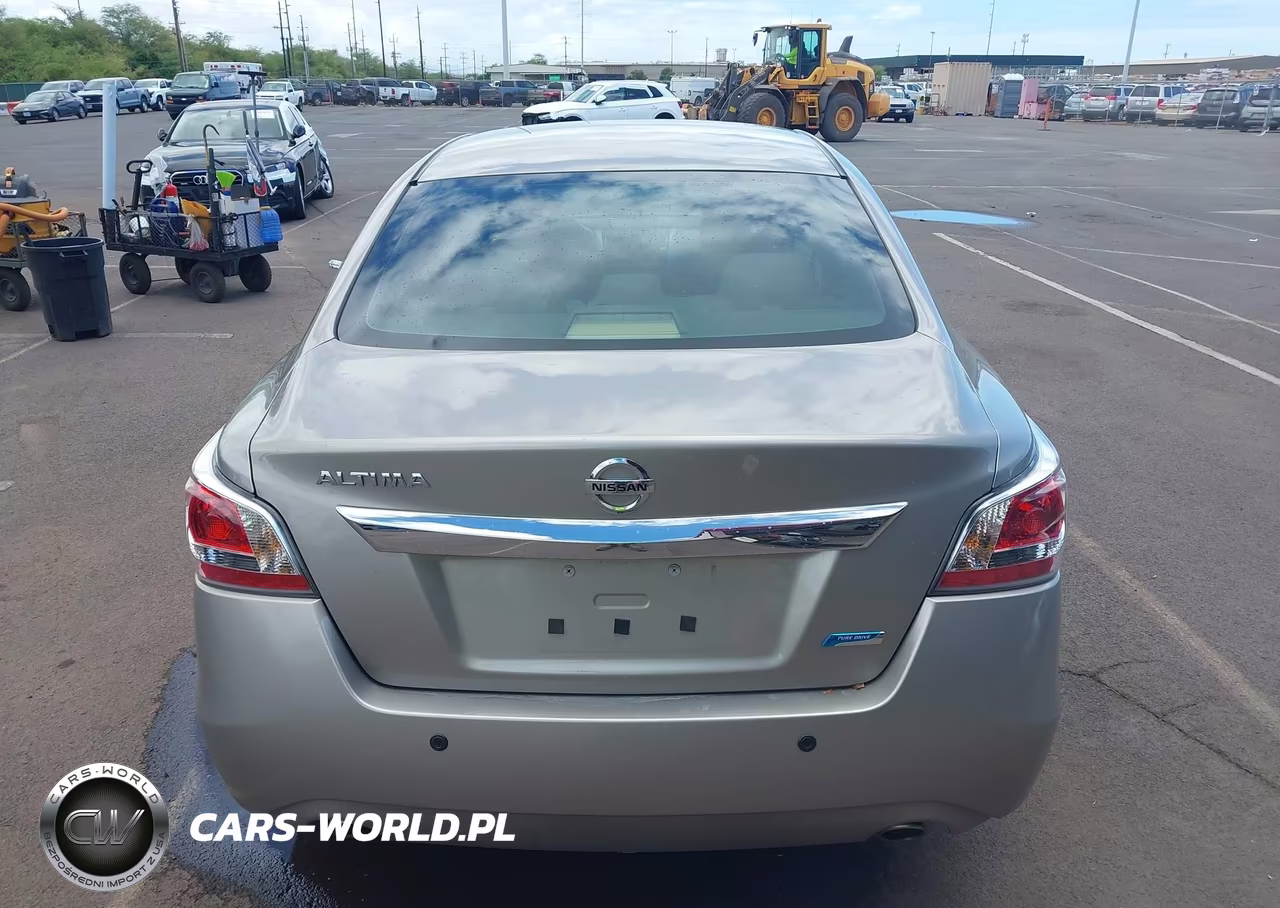 2014 Nissan Altima 2.5 VIN:1N4AL3AP4EC165831 - 16