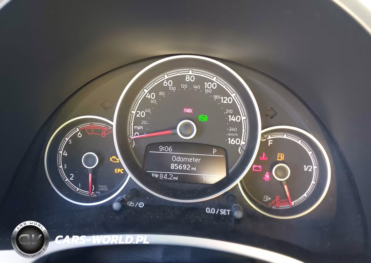 2018 Volkswagen Beetle VIN:3VW5DAAT6JM511412 - 7