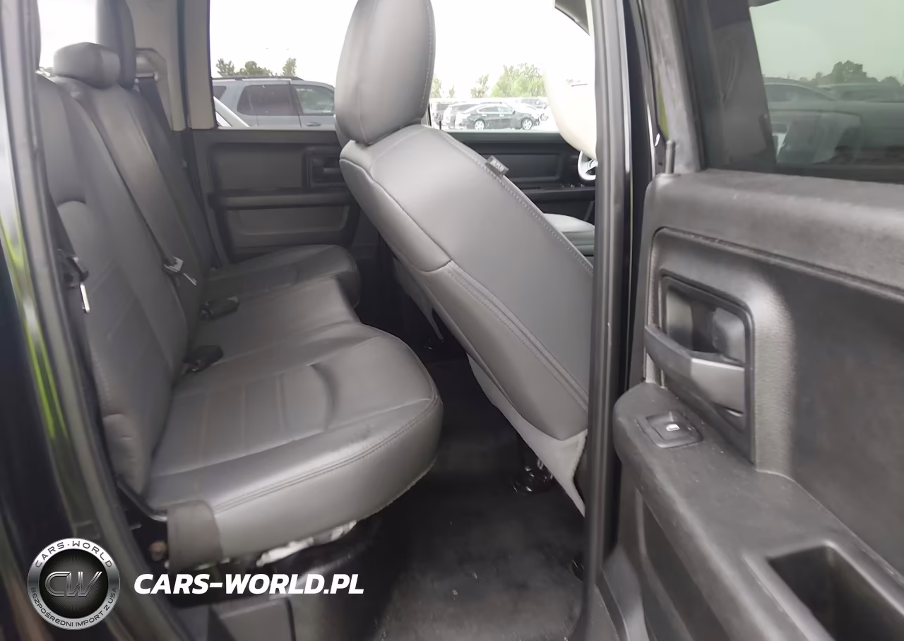 2019 Ram 1500 Classic Tradesman 4X2 6'4 Box VIN:1C6RR6FG1KS563061 - 8