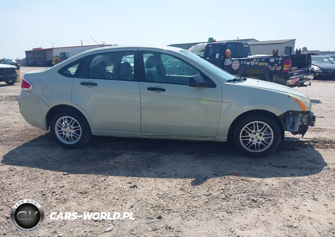 2010 Ford Focus Se VIN:1FAHP3FN5AW170801 - 16