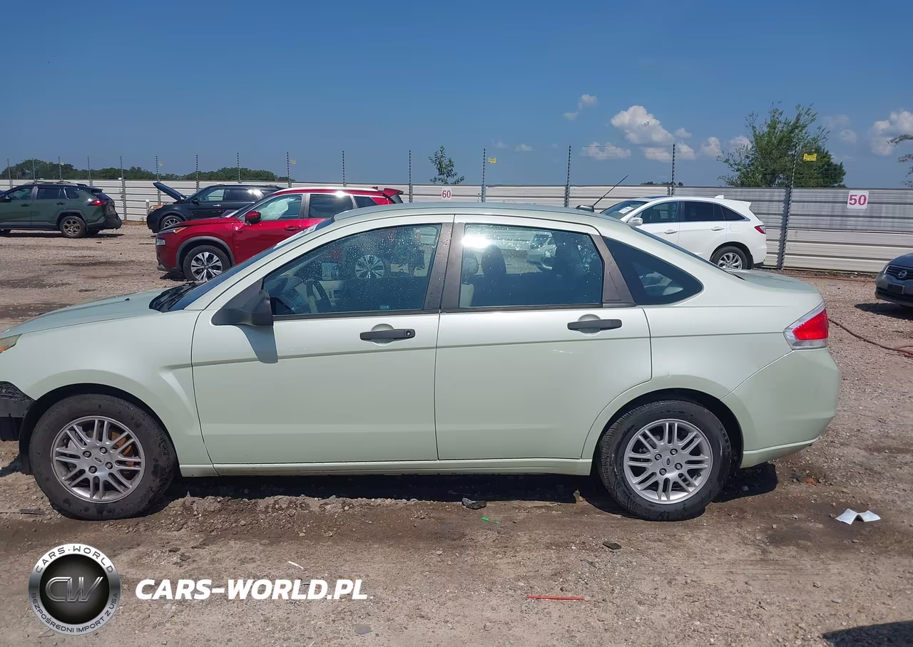 2010 Ford Focus Se VIN:1FAHP3FN5AW170801 - 17
