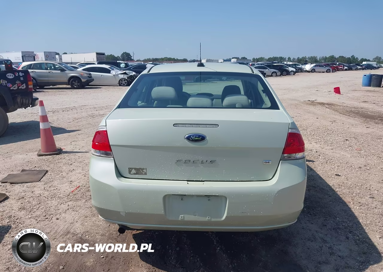 2010 Ford Focus Se VIN:1FAHP3FN5AW170801 - 19