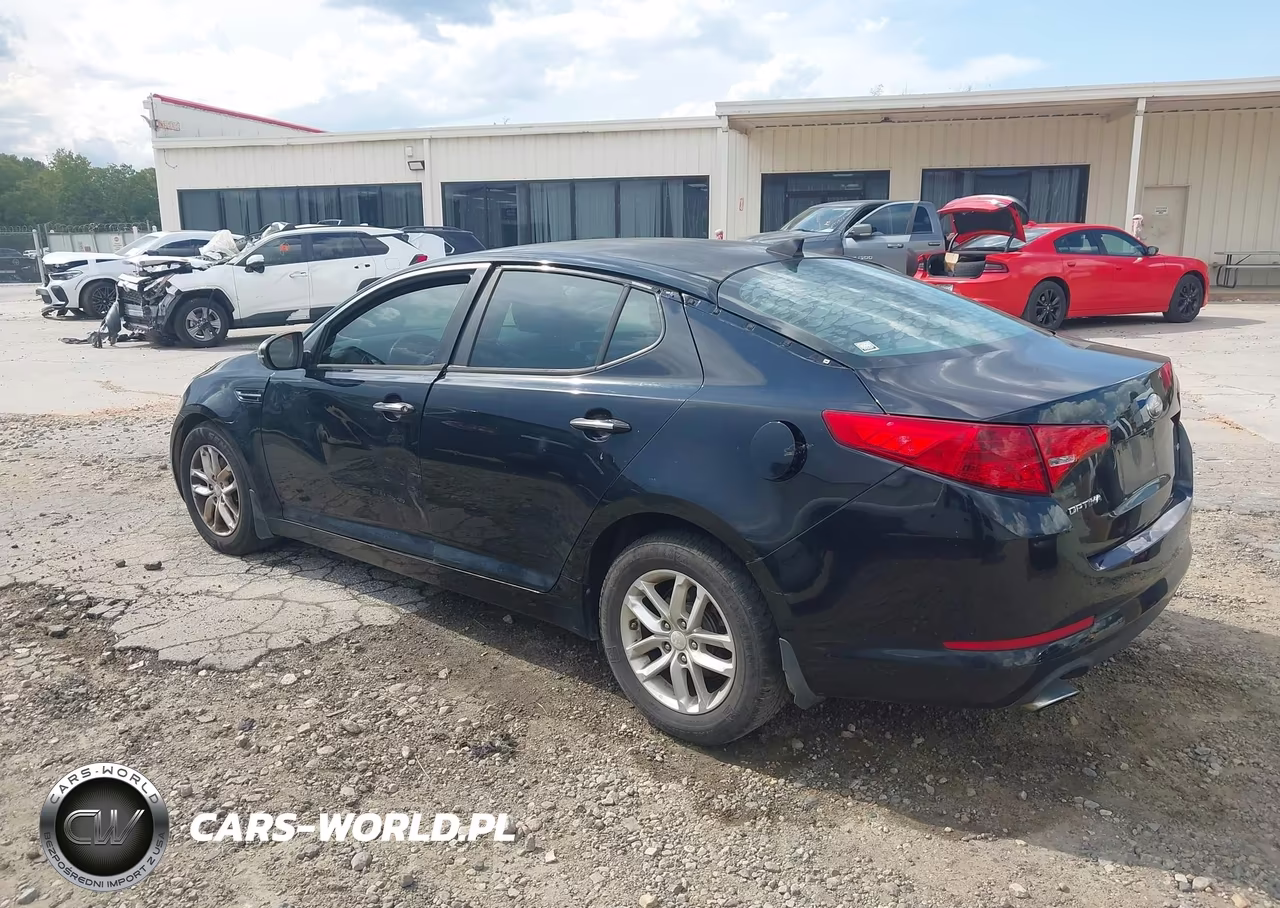 2013 Kia Optima Lx VIN:5XXGM4A71DG157403 - 3