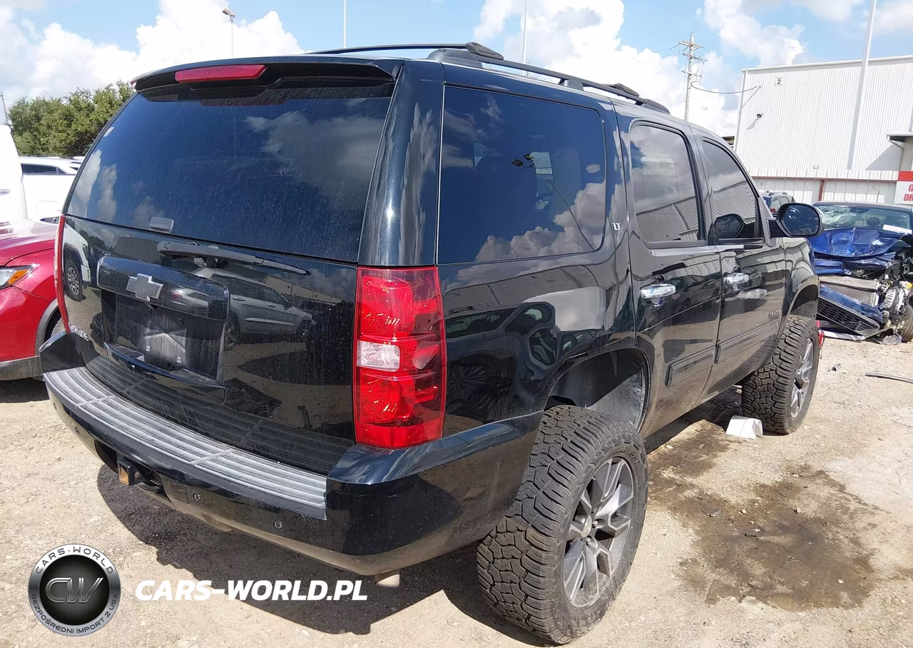 2013 Chevrolet Tahoe Lt VIN:1GNSCBE01DR356292 - 4