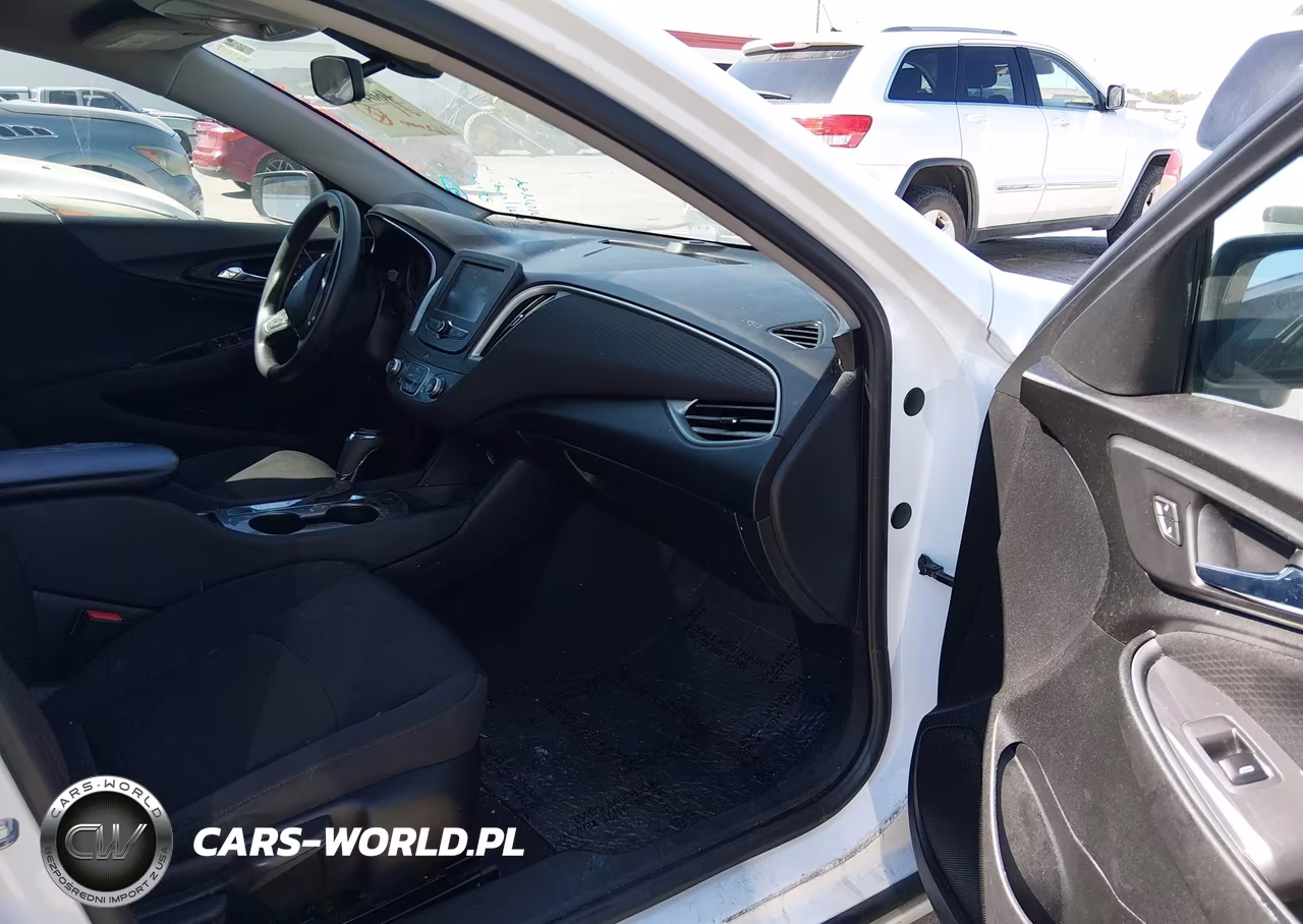 2018 Chevrolet Malibu 1Fl VIN:1G1ZC5ST9JF273660 - 5