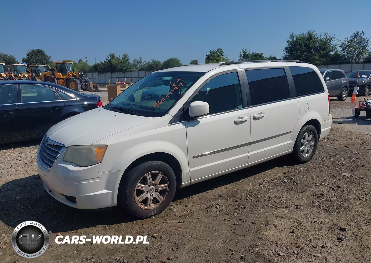 2010 Chrysler Town & Country Touring VIN:2A4RR5D13AR232249 - 2