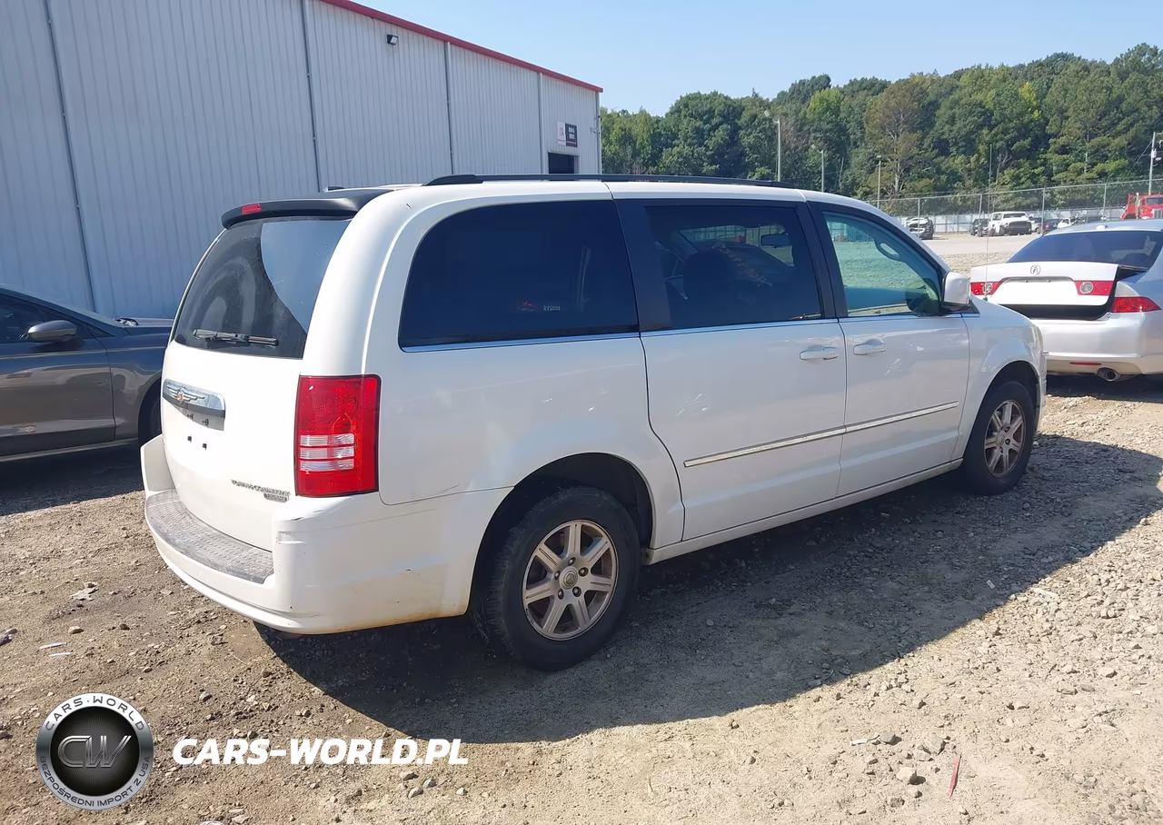 2010 Chrysler Town & Country Touring VIN:2A4RR5D13AR232249 - 4