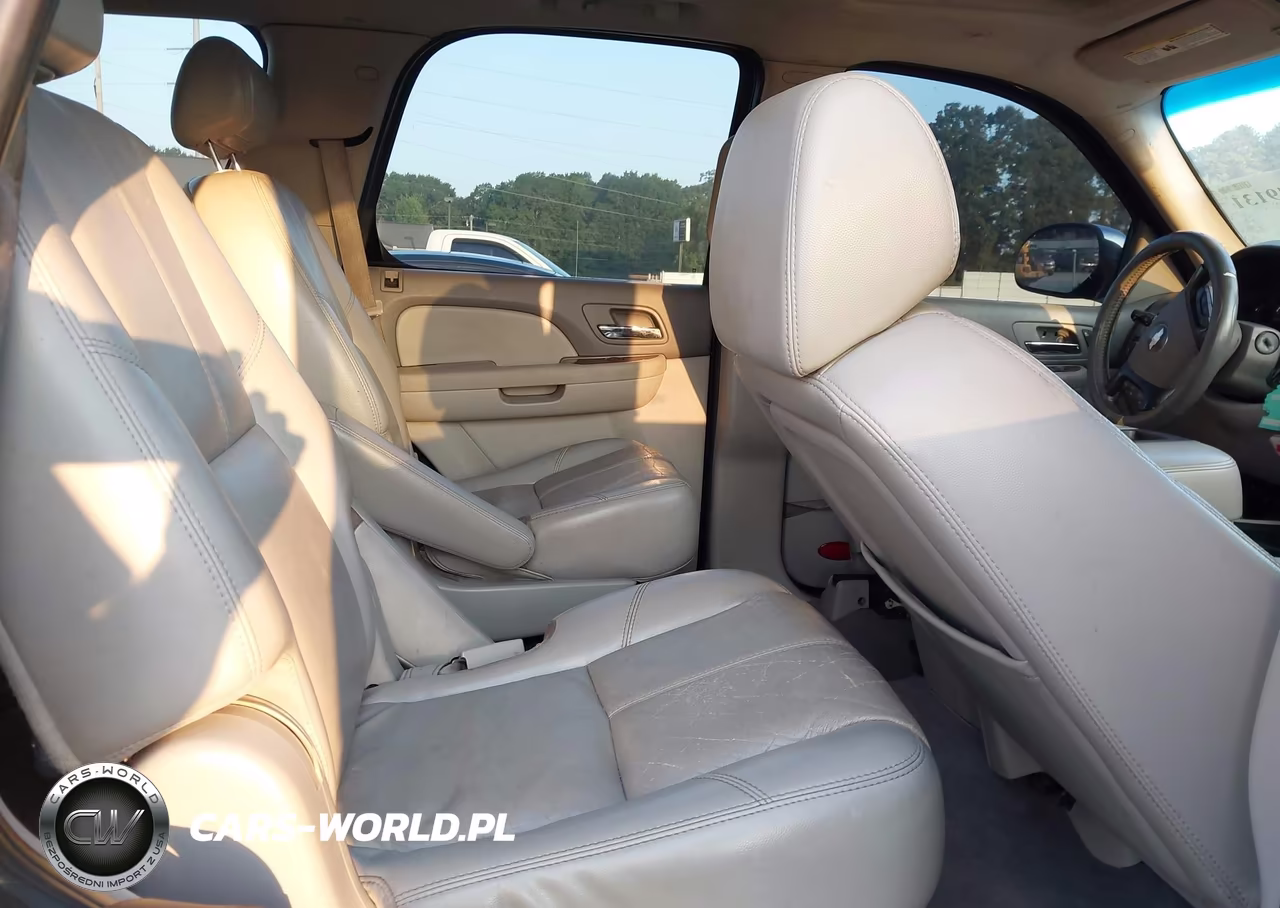 2007 Chevrolet Tahoe Lt VIN:1GNFC13057R296570 - 8