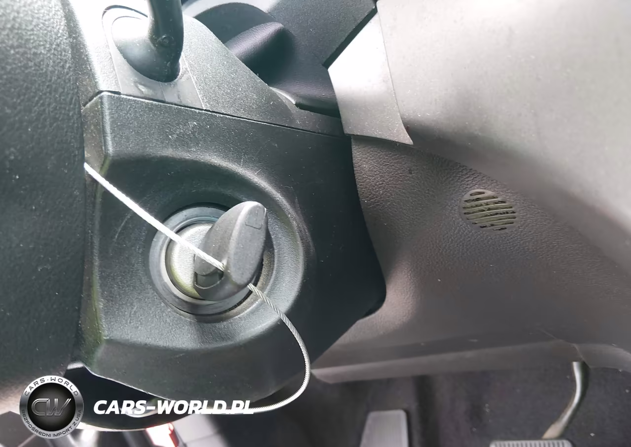2018 Ford Escape S VIN:1FMCU0F71JUC06326 - 11