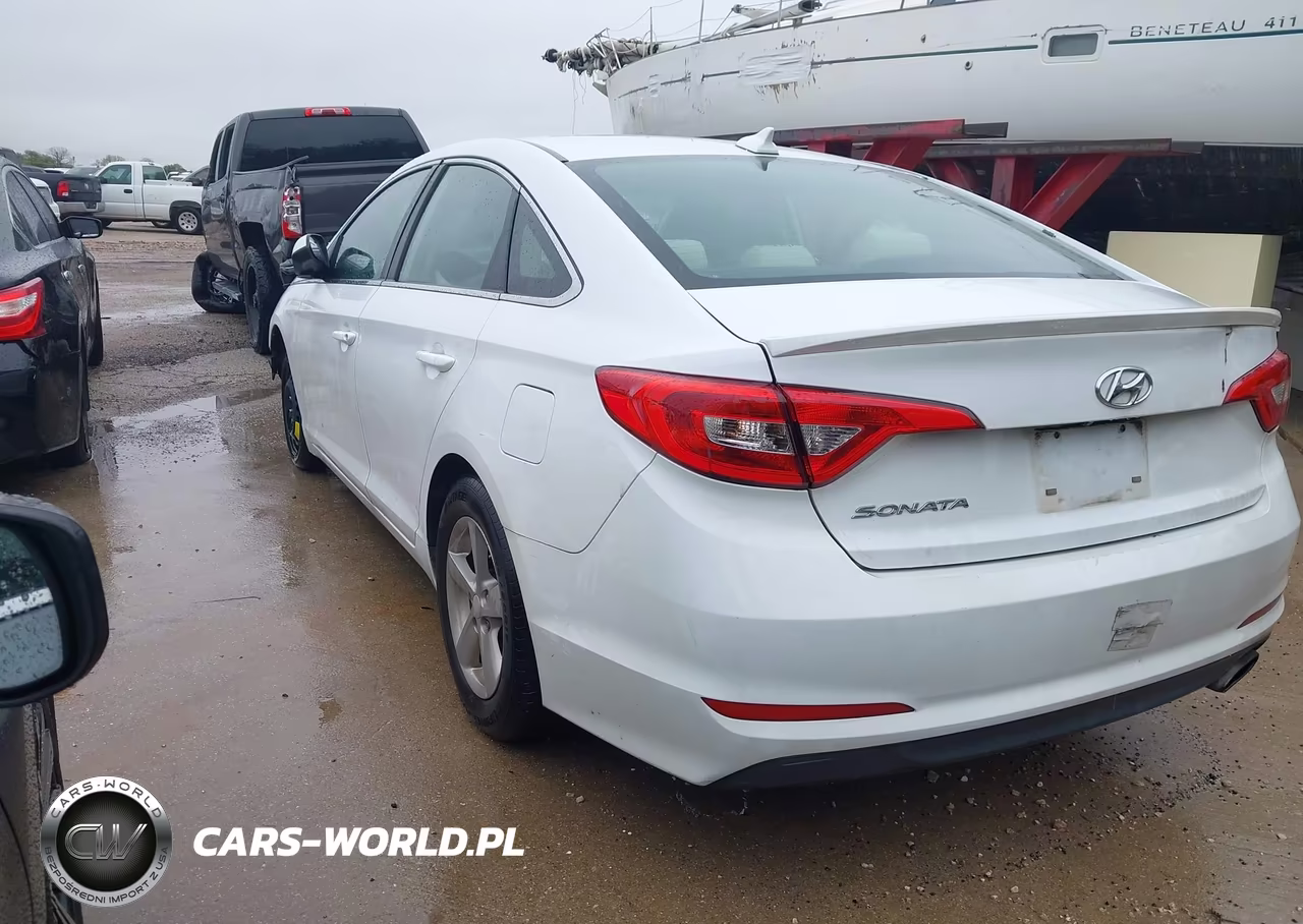 2016 Hyundai Sonata Se VIN:5NPE24AFXGH307232 - 3