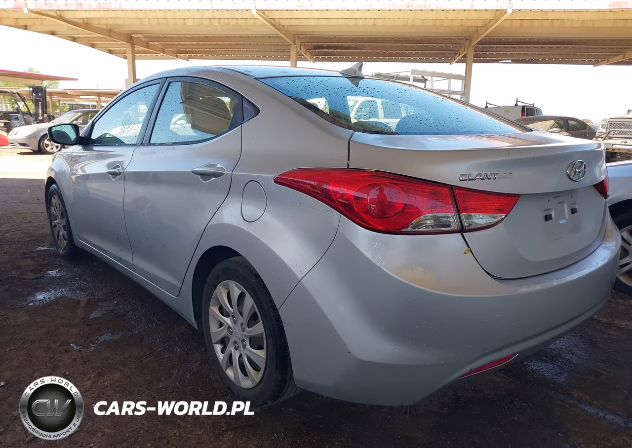 2011 Hyundai Elantra Gls VIN:5NPDH4AE2BH042350 - 3