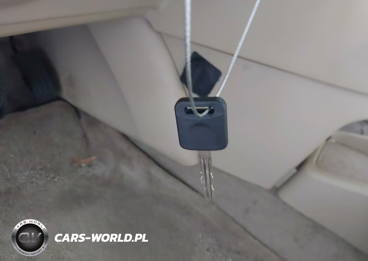 2009 Nissan Sentra 2.0 VIN:3N1AB61EX9L621339 - 11