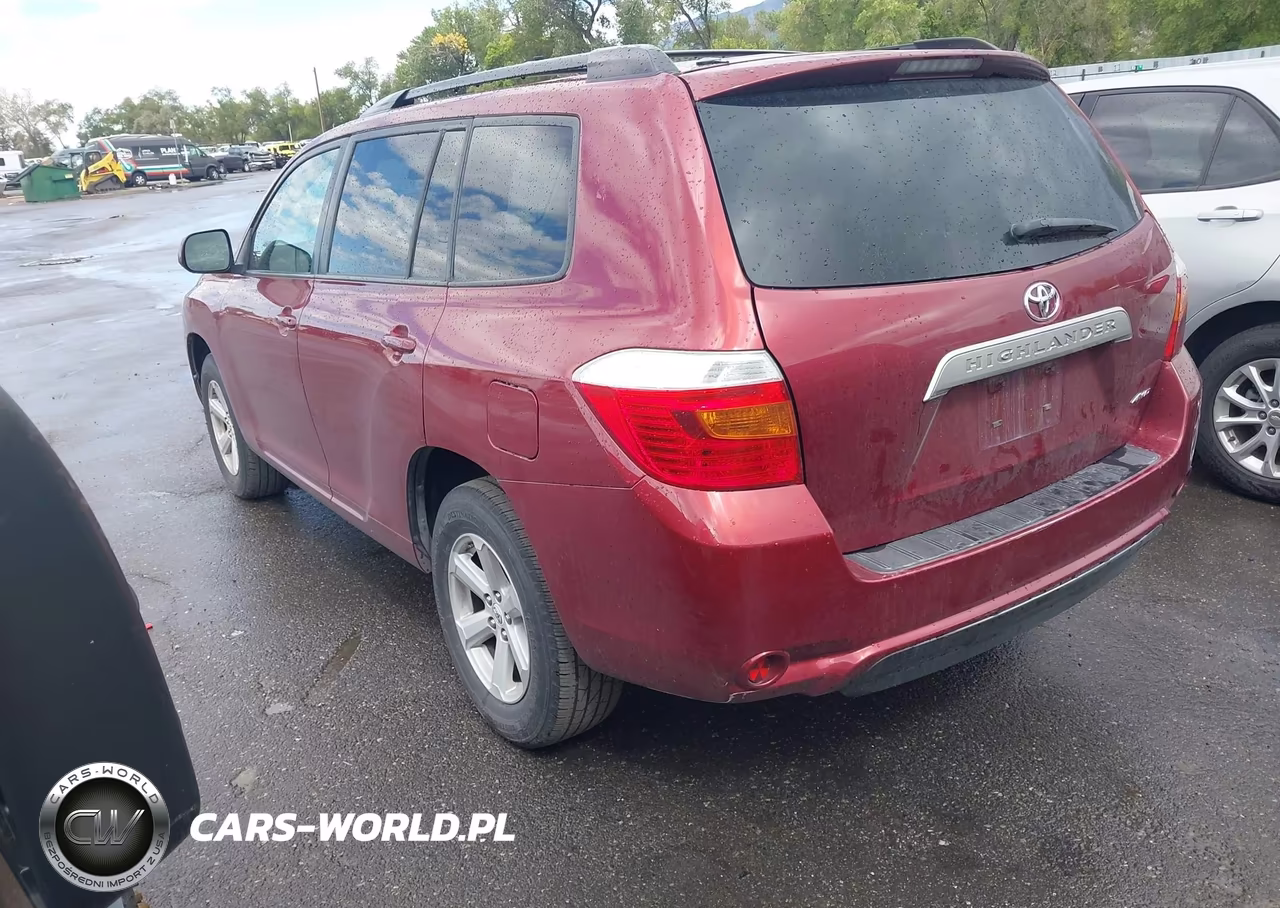 2010 Toyota Highlander Base V6 VIN:5TDBK3EH4AS029132 - 3