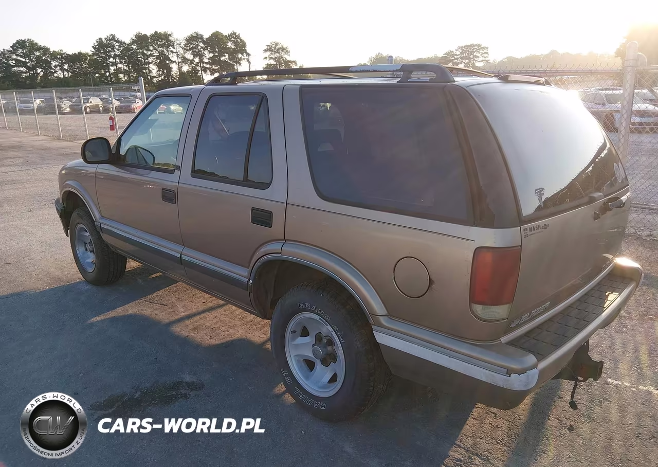 1997 Chevrolet Blazer Ls VIN:1GNCS13W7V2144015 - 3