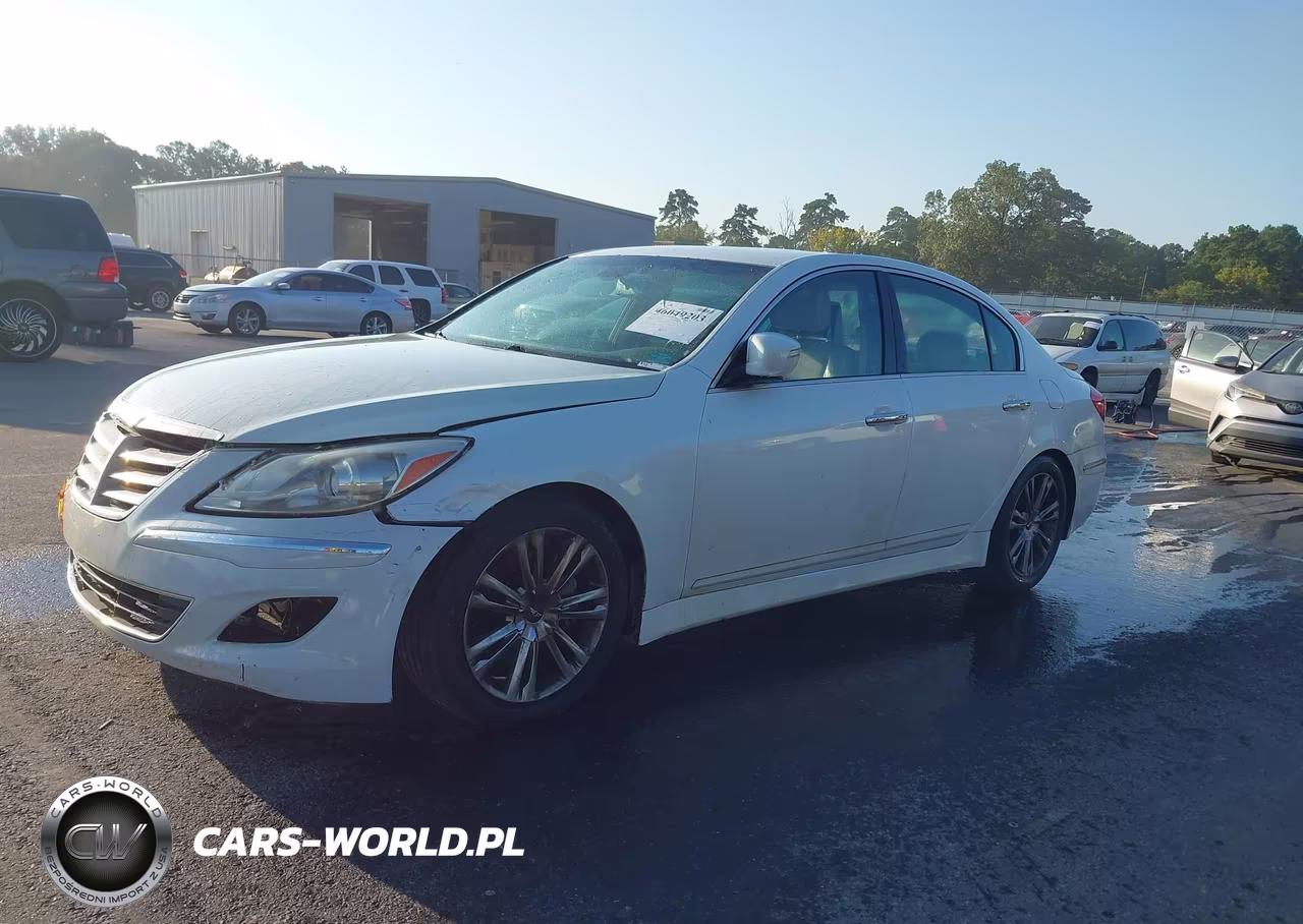2013 Hyundai Genesis 3.8 VIN:KMHGC4DD4DU252970 - 2