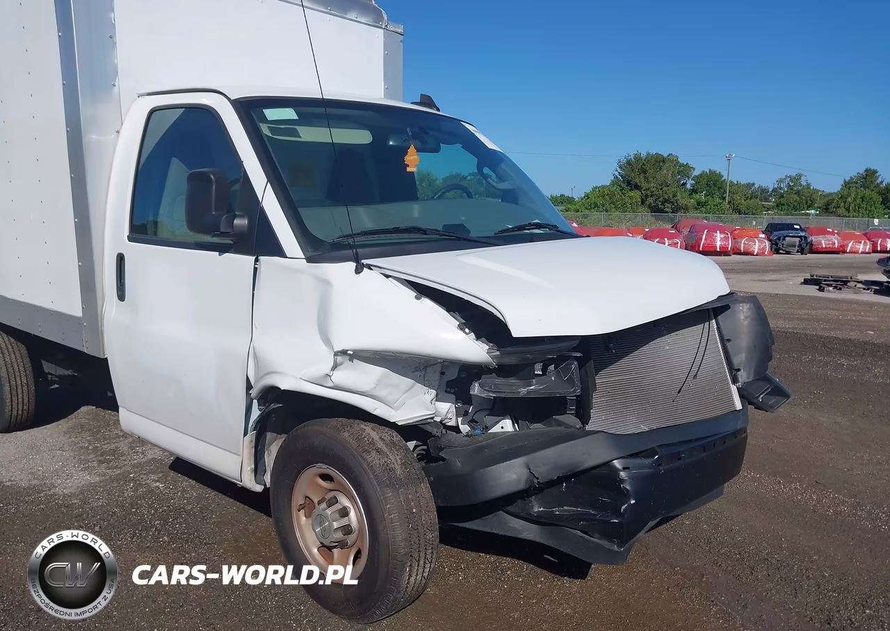 2024 Chevrolet Express Cutaway Work Van VIN:1GB0GRFP9R1159115 - 13