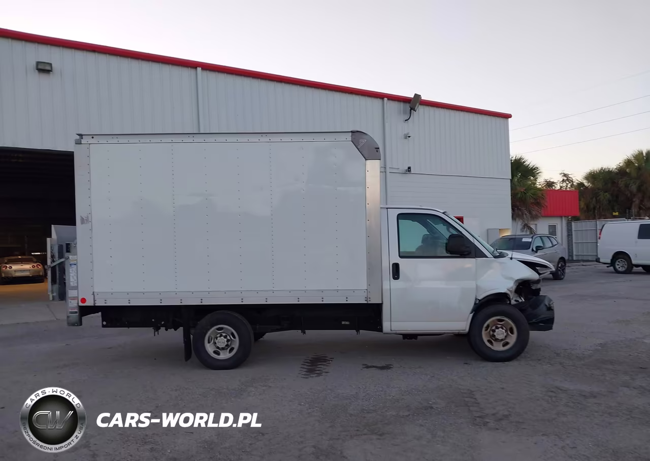 2024 Chevrolet Express Cutaway Work Van VIN:1GB0GRFP9R1159115 - 15