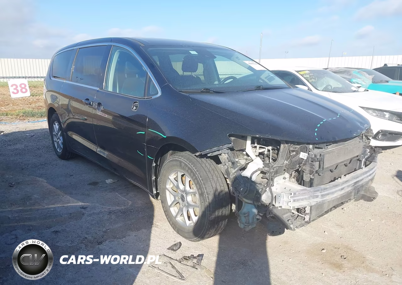 2023 Chrysler Voyager Lx – zdjęcie 1 z 17