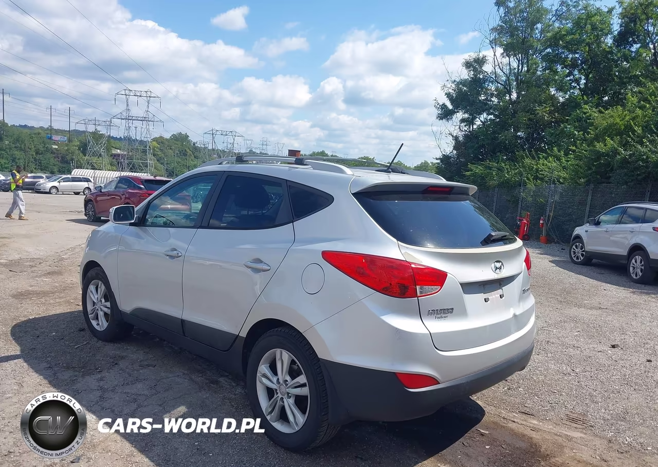 2013 Hyundai Tucson Gls VIN:KM8JU3AC5DU713943 - 3