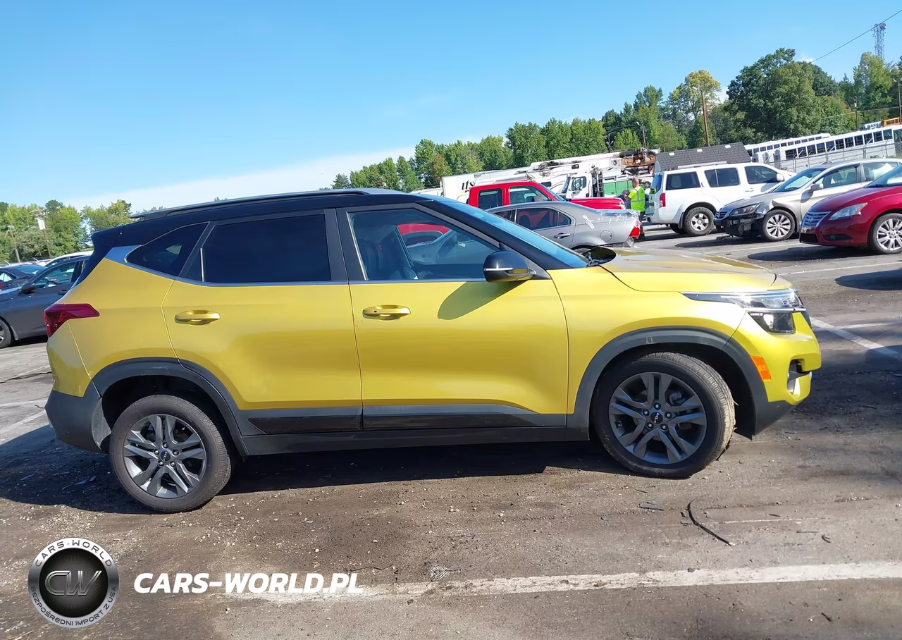2023 Kia Seltos S VIN:KNDEU2AA4P7396142 - 12